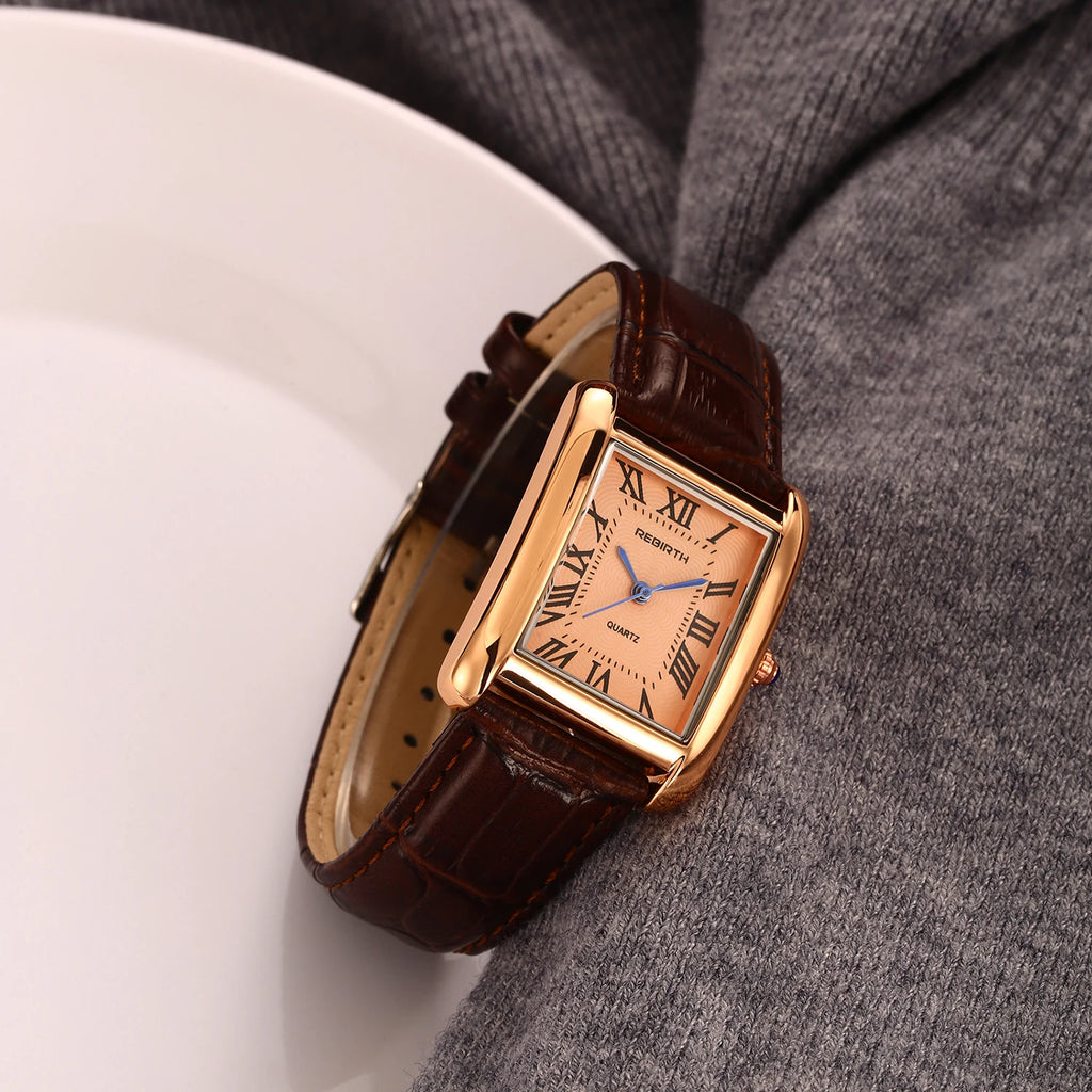 Reloj Trevisso — Caja Cuadrada, Números Romanos y Correa de Piel Genuina